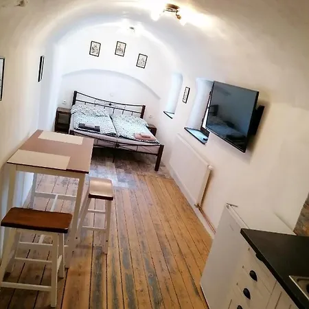 B B B * Český Krumlov